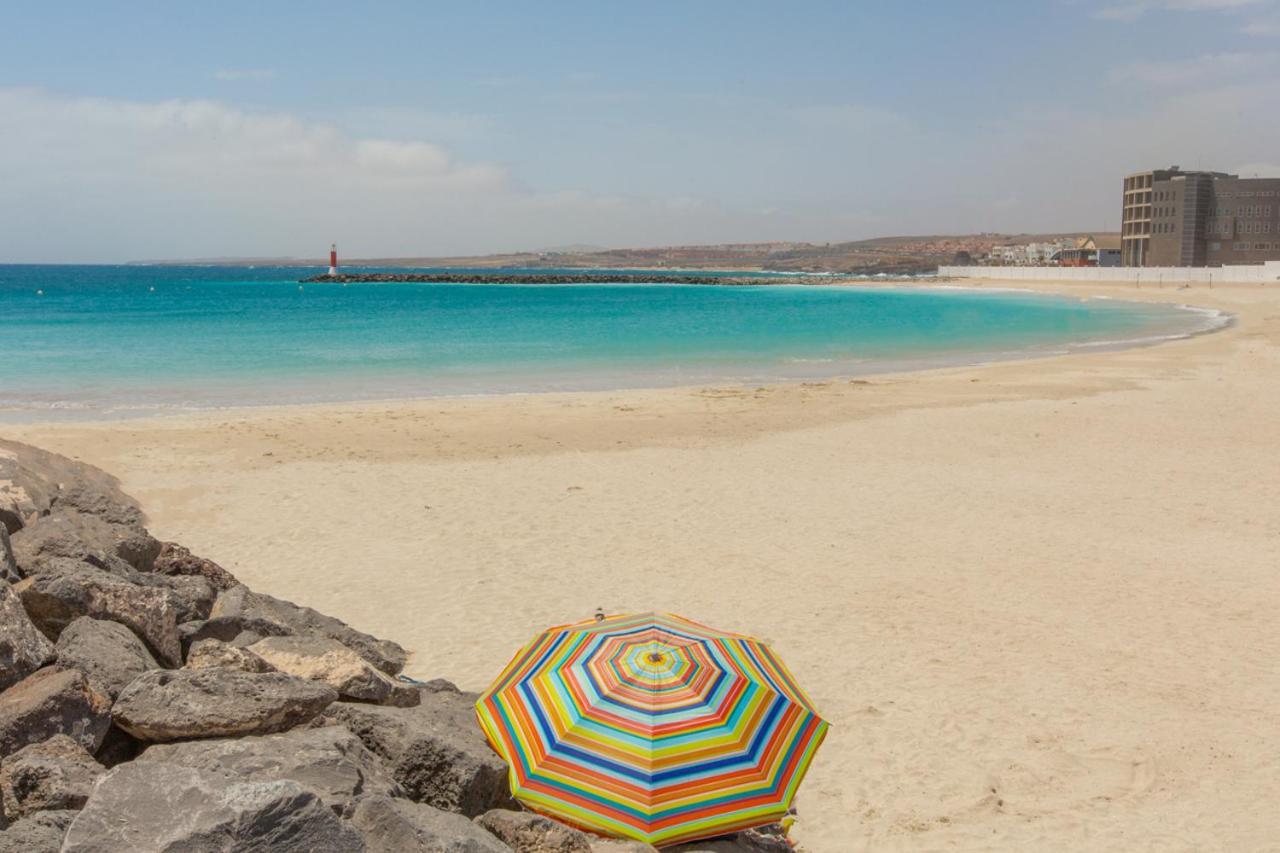 Elegant 2 Bedrooms Flat 5 Minutes From The Sea & Free Parking Apartamento *